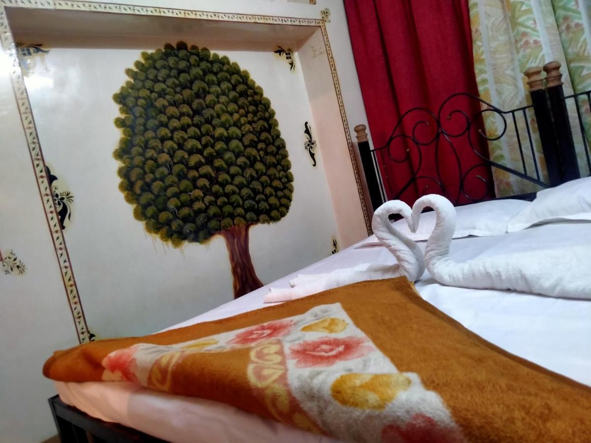 Golden Dreams Guest House ジョードプル エクステリア 写真